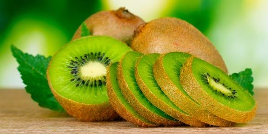 berhenti merokok? ini 7 makanan yang bisa singkirkan jejak nikotin!