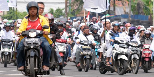 Peserta aksi 112 diminta tak pulang, padati sidang Ahok