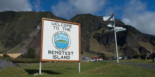 the seven seas tristan da cunha rev1