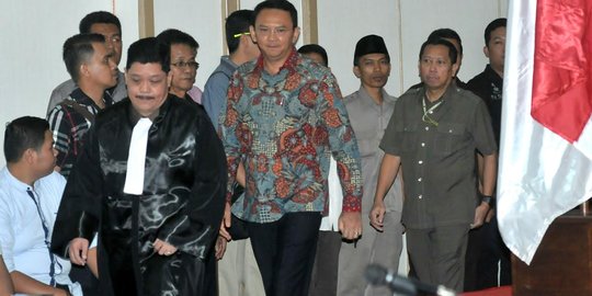 Forum umat Islam Makassar tuntut Ahok diberhentikan sebagai gubernur