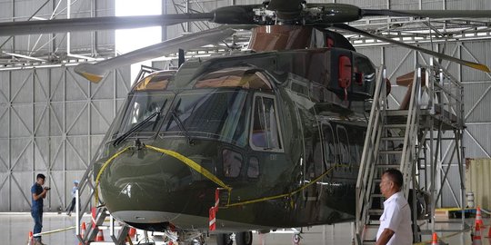 Mengungkap fakta Helikopter AW101 yang ditolak Jokowi