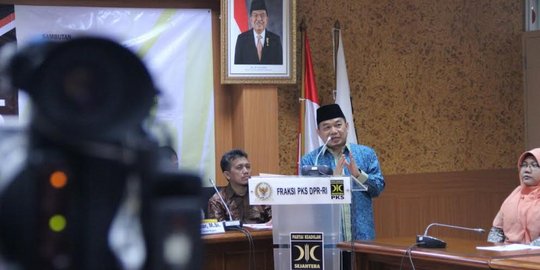 PKS sebut PAN, Demokrat dan Gerindra sepakat hak angket kasus Ahok