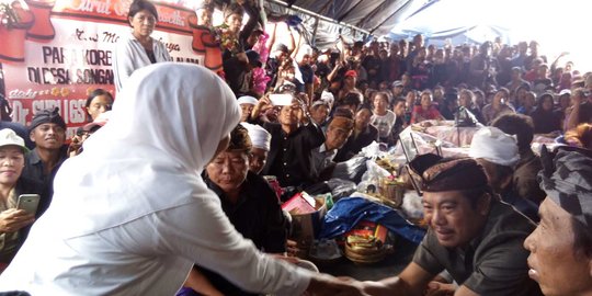 Menteri Sosial serahkan bantuan untuk korban longsor di Bangli