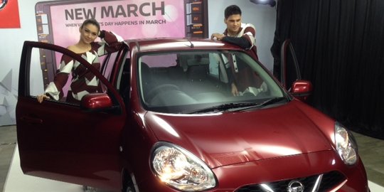 Mengapa Nissan hanya mengganti headunit di New Nissan March 2017?