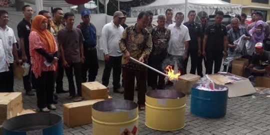 KPU musnahkan 46.628 surat suara lebih dan rusak di Pilgub DKI