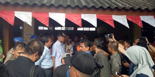 Ganjar Pranowo naik helikopter pantau Pilkada Brebes