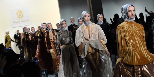 Busana muslim karya anak bangsa meriahkan New York Fashion Week