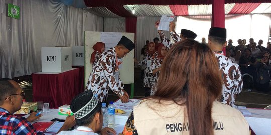 Di TPS Megawati nyoblos, Ahok-Djarot menang dibayangi Anies-Sandi