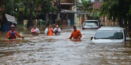 Jakarta masih banjir, Ahok anggap wajar karena daerah tidak tinggi