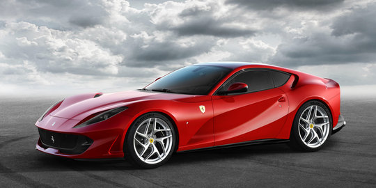 Ferrari 812 Superfast, supercar maut pengganti V12 Berlinetta