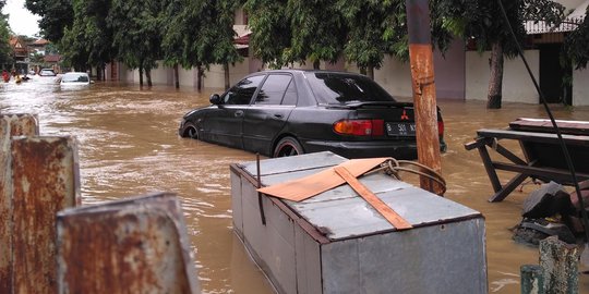 Anies: Banjir ini beda-beda sebabnya, selesaikan per kasus