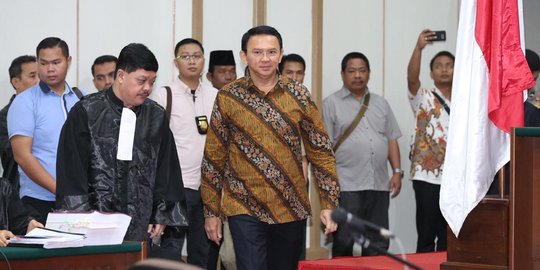 Kuasa hukum Ahok: Al-Maidah adalah masalah politik