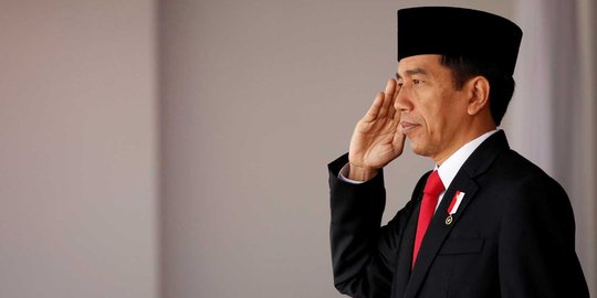 Jokowi minta menteri fokus garap konektivitas di Maluku