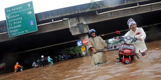 Polda Metro dan Pemda DKI siapkan posko pengungsi banjir
