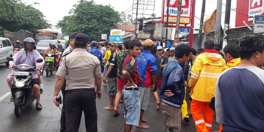 Banjir di Kebon Besar disebabkan ambrolnya tutup gorong-gorong