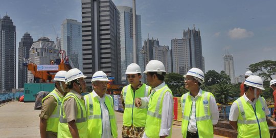 Presiden Jokowi pantau proyek Simpang Susun Semanggi