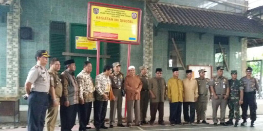 Datangi Masjid Ahmadiyah Depok, massa ingin putuskan aliran listrik