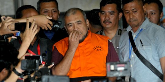 Mantan Ketua MK: Pengganti Patrialis harus negarawan bukan politisi