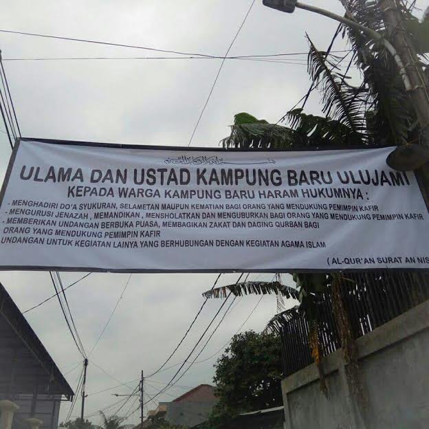 spanduk ujaran kebencian