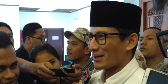 Kunjungi BJ Habibie, Sandiaga Uno diberi selamat masuk putaran 2