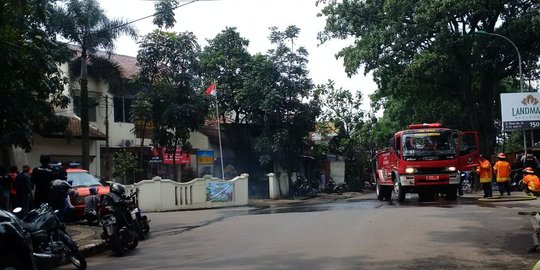 Ridwan Kamil datangi lokasi ledakan bom di Cicendo, Bandung