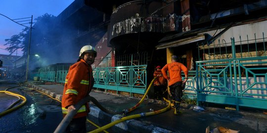 Korban kebakaran Pasar Senen kesal lapak dagang tak sesuai janji