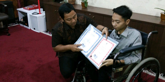 Masalah administrasi, ijazah murid disabilitas ditahan 5 tahun
