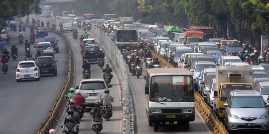 Saat Raja Salman melintas, sejumlah ruas jalan di Jakarta ditutup