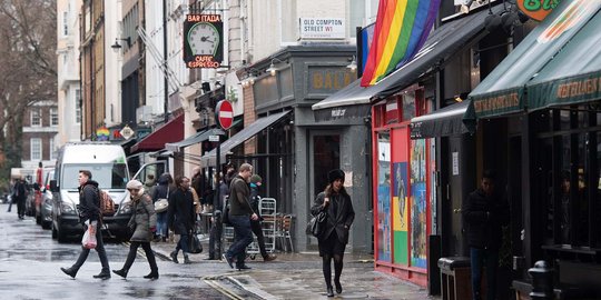 Napak tilas ke surga kaum homo di jantung London