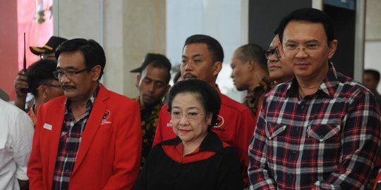 Djarot mulai mengeluh sidang Ahok bikin berat kalahkan Anies-Sandi