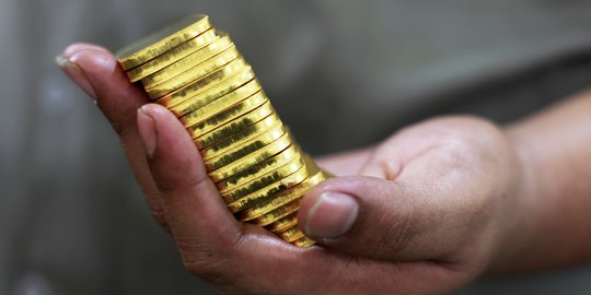 Harga emas Antam turun Rp 3.000 jadi Rp 593.000 per gram