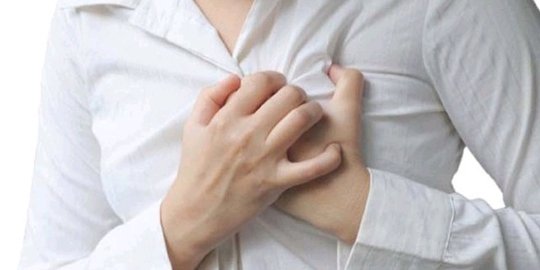 8 bahaya mengerikan dari implan payudara, sudah tahu?