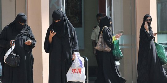 Kesal digugat cerai, pria Saudi balas istri dengan 375 surat tilang