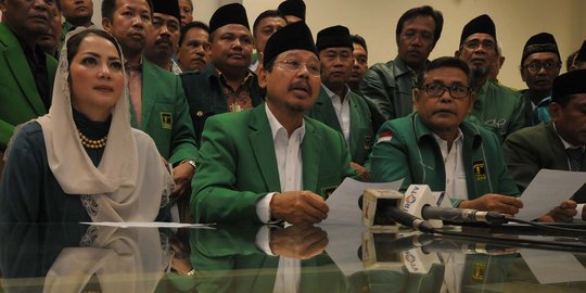 Saat Djan Faridz sepelekan PPP Romi karena AHY kalah Pilgub DKI