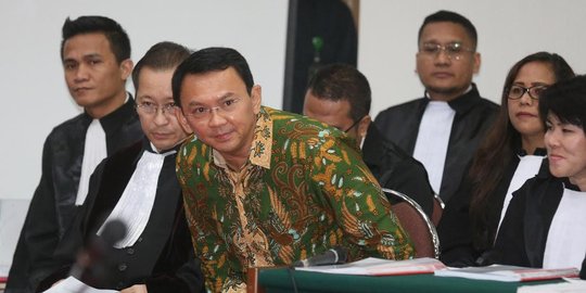 Ahok curhat gajinya turun karena gratiskan PBB warga Jakarta
