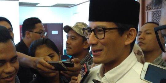 Ditemani ibu, Sandiaga lakukan pertemuan dengan Mamiek Soeharto