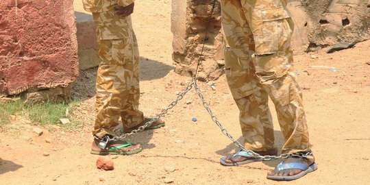Melihat hukuman tentara yang memperkosa warga sipil di Sudan