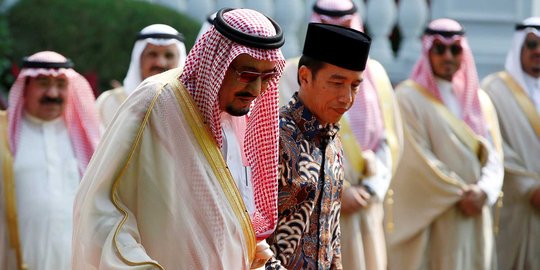 Korban delay akibat kedatangan Raja Salman di Bali dapat hiburan