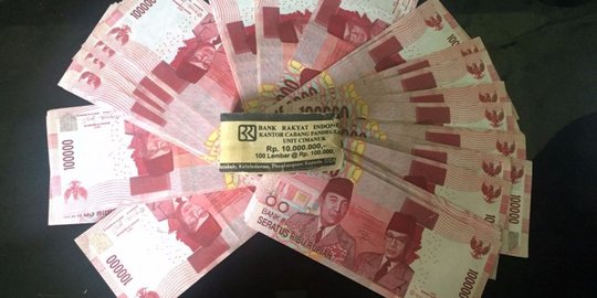 4 Pengedar uang palsu di Tangerang dibekuk polisi
