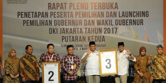 Survei Median, elektabilitas Anies-Sandi ungguli Ahok-Djarot