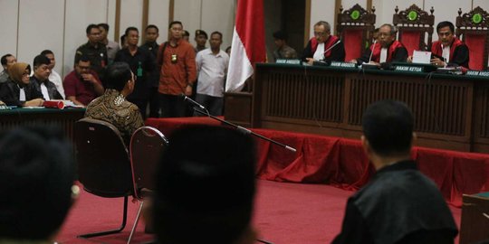 Ahok jalani sidang ke-13 kasus penistaan agama