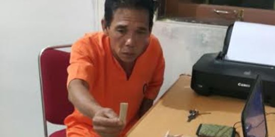 Kelabui polisi, pengedar di Kampar simpan ganja di celana dalam