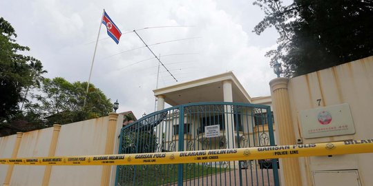 Kisruh diplomatik, Malaysia-Korut saling sandera warga sipil