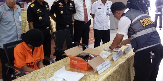 Dua warga asing di Bali diciduk terima kiriman narkoba