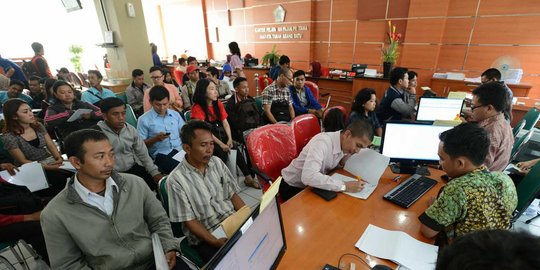 INDEF: Bagaimana mau patuh pajak, mau lapor SPT saja antre