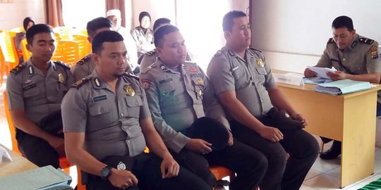 Konsumsi narkoba, 10 polisi Meranti 'cuma' dihukum teguran tertulis