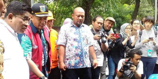 Sumarsono kesal gorong-gorong di Jakarta dipenuhi kabel semrawut