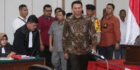 Kasus korupsi e-KTP, Ahok sebut 'Mereka enggak mungkin ajak saya'