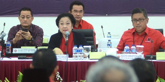 Megawati dan Puan tiba di Kuala Lumpur
