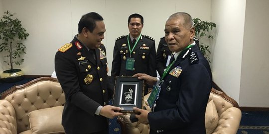 Wakapolri & Polisi Malaysia kerja sama cegah warga gabung ISIS